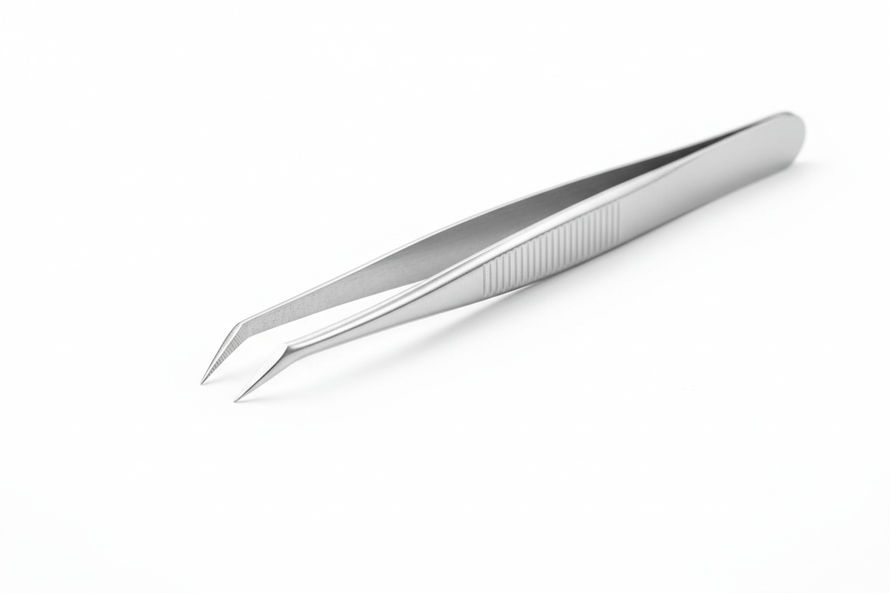 Tweezers